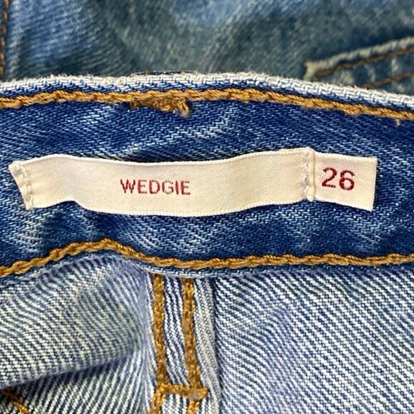 Levi's Wedgie Women's Blue High Rise Distressed Straight Denim Jeans Pants Sz 26 - Picture 5 of 6